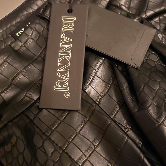 BLANKNYC Nwt Faux Crocodile Leather Pants 26 Pleated High Waist Black - Picture 7 of 11